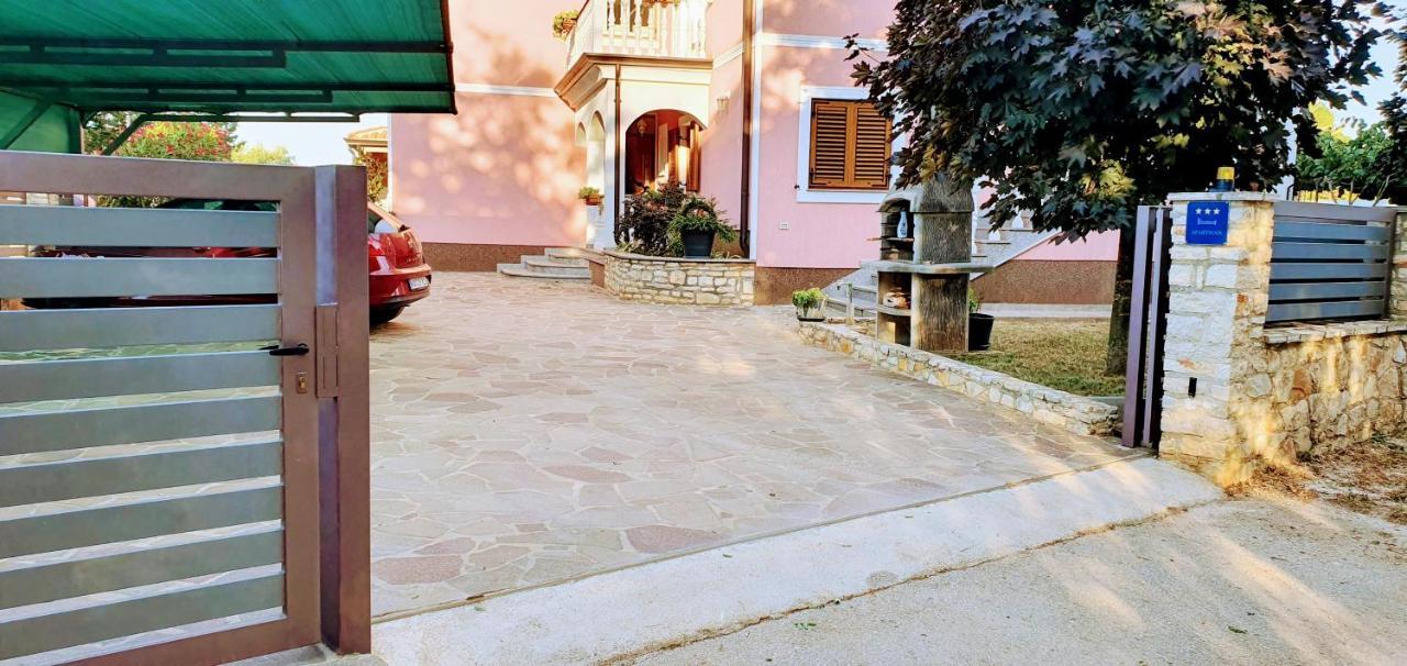 Apartmani Radmila Нова-Вас Экстерьер фото