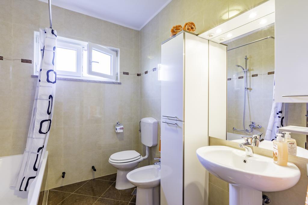 Apartmani Radmila Нова-Вас Экстерьер фото